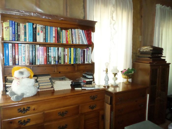 nice old desk with hutch & lots of books