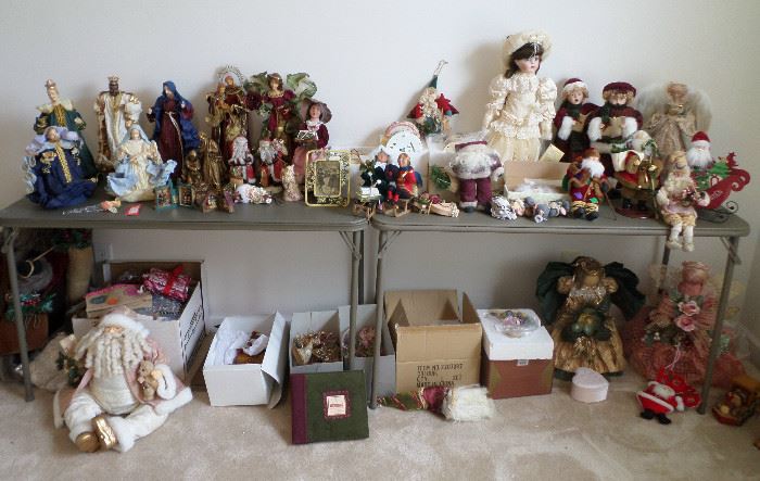 There's LOADS of Christmas Decor - includes many Nativity Sets