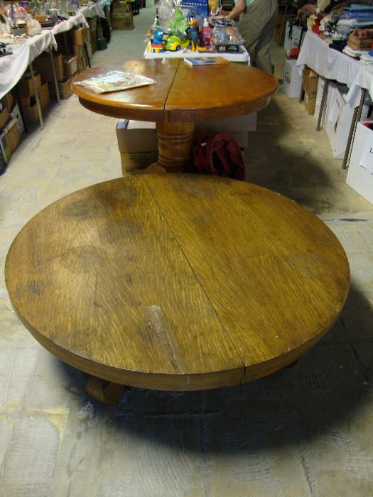 Round oak coffee table; round dining table