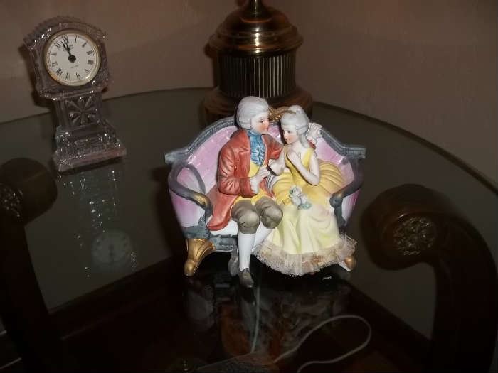 collectible figurine--Cucci Royal Crown