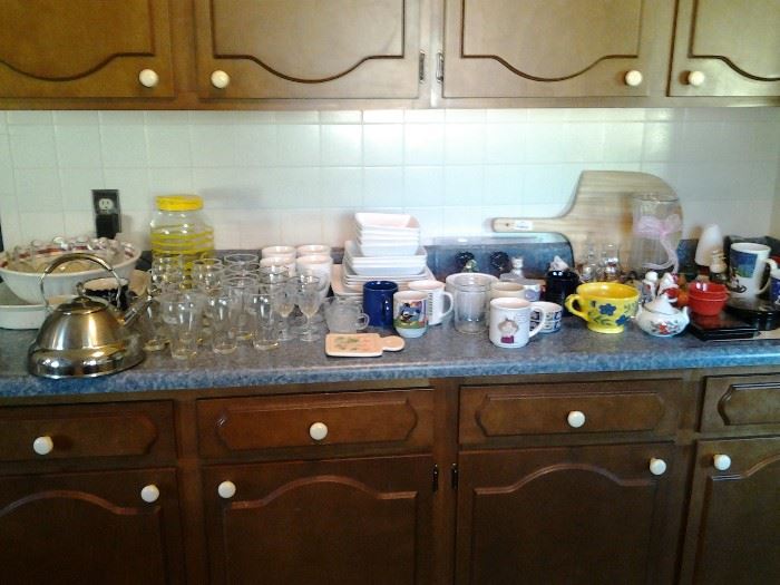 Misc. kitchenware, set of white dishes, tea kettle