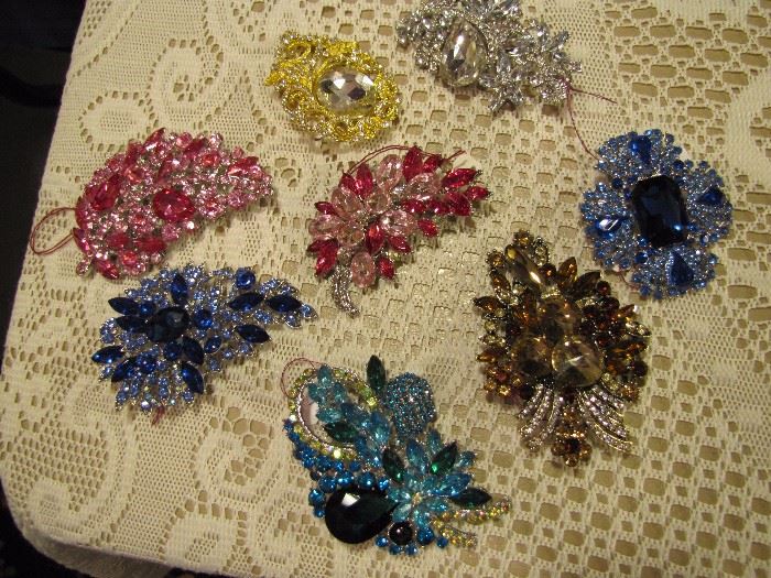 Some great brooches!