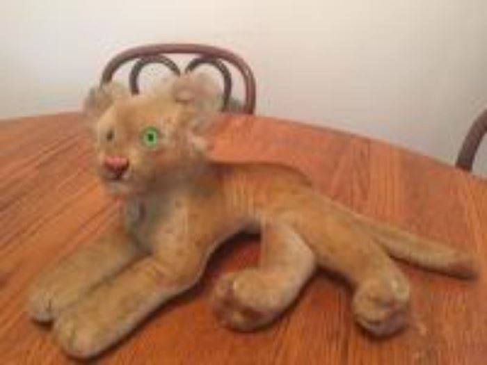 Steiff original stuffec lion cub