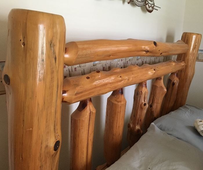 Cedar Post Headboard/Footboard Queen Bed