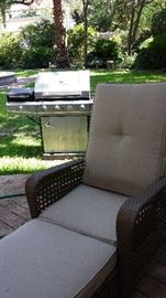 Outdoor chaise lounge, wicker. Great condition. Grill is for sale.