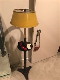 table lamp with tole shade