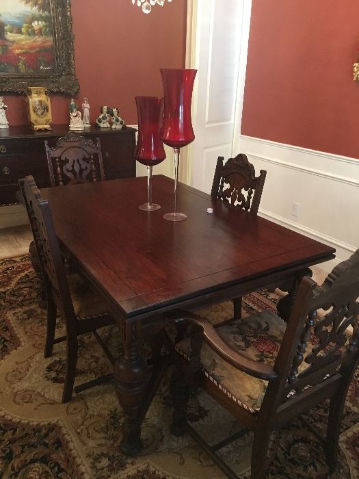 Mahagany Dinning Table and Chairs