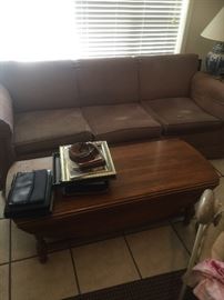 Couch coffe table
