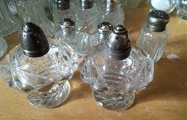 Wide variety of glass salt and pepper shakers. Start your collection here.