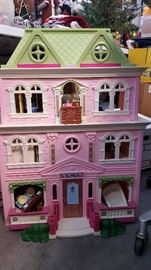 doll house