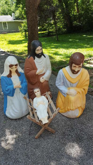 Mary Joseph and Jesus outdoor Christmas display