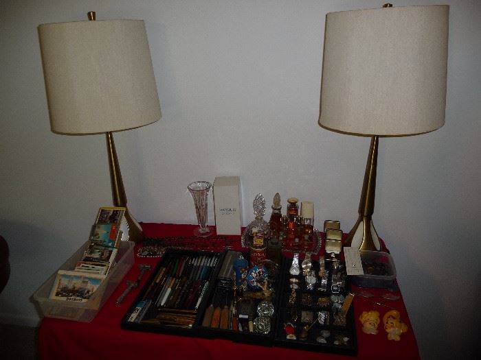 VINTAGE PENS, VINTAGE POSTCARDS, VINTAGE LAMPS, SMALLS, PERFUME