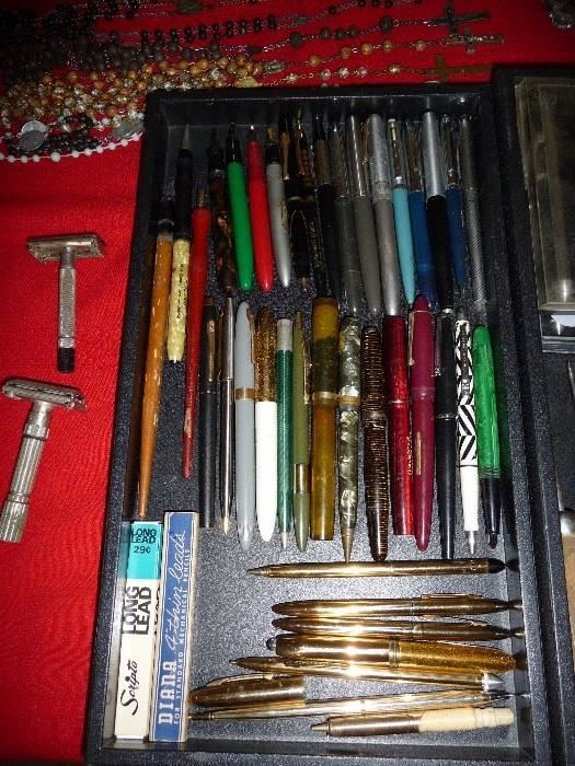 VINTAGE PENS