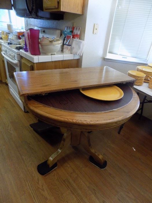 oak table no chairs