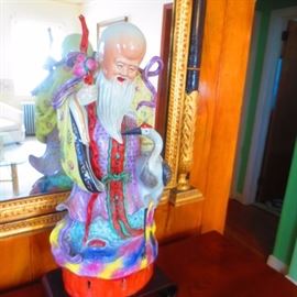 ASIAN PORCELAIN COLLECTIBLES