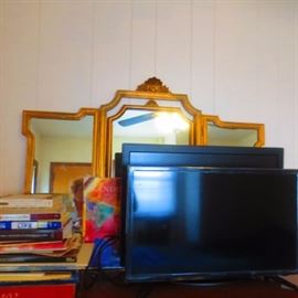 MIRRORS-TV'S