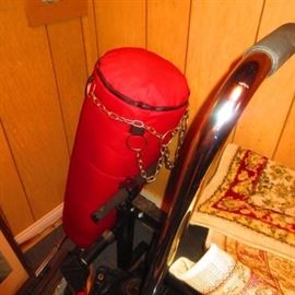 PUNCHING BAG EXERCISE NEEDS