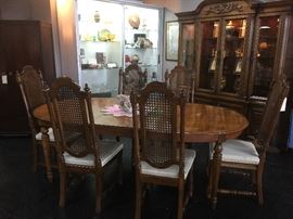 Thomasville Dining Room Furniture