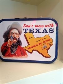 "Don't mess with Texas" lunch kit