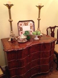 Exquisite four-drawer chest from the Gertrude Windsor estate