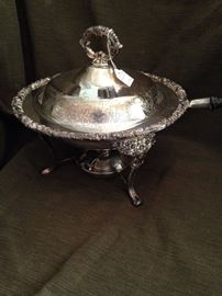 Silver plate lidded chaffing dish