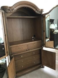 With mirrors and drawers and shelving!