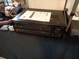 Pioneer Tuner/Amp , Model VSX-305 . Powers on.