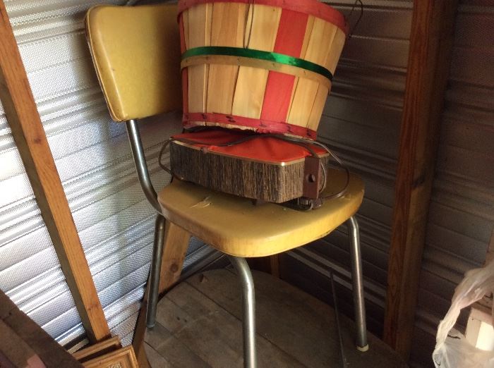 Set of 4 of these great yellow metal chairs