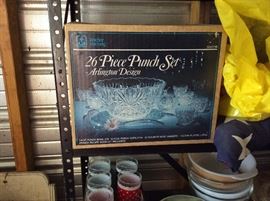 Punch bowl set