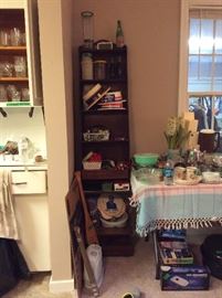 More kitchen & misc items