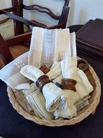 Set of Napkins / Placemats / Napkin Rings / Wicker