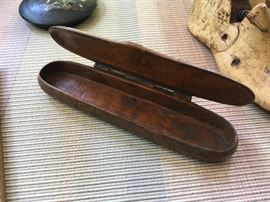 late 18th or early 19th century trinket box