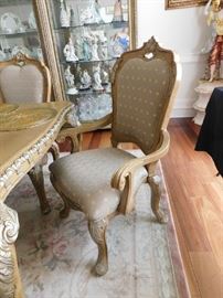 American Drew Dining room