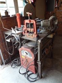 Large Welding Table with Machinist Vice and Pipe Vice