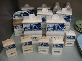 Antique Canister Set (Europa Germany)