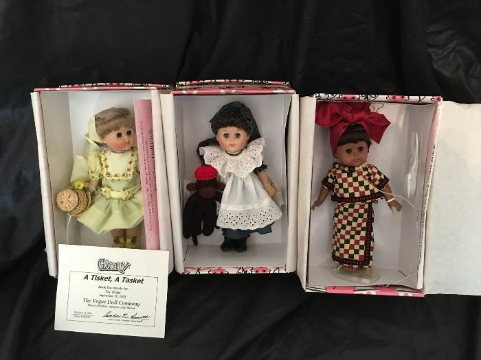 Ginny dolls, all in their boxes