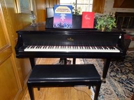 Kimball La-petite Baby Grand $6400.00