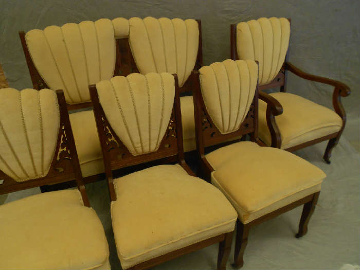 Beautiful Victorian 9 Piece Parlor Suite Carved Walnut Recently Upholstered
