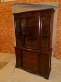 China Cabinet to Suite