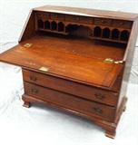 Nice Georgian Mahogany Slant Front Desk w/Fitted Interior