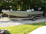 2004 Lobell aluminum all welded boat with 2006 150 hp Suzuski four-stroke. Great dry storage in the bow with an anchor locker and tackle box area serving as steps up to the bow deck. Steps also up to the stern deck. Spare stainless prop, ship to shore radio, 82 pound troll motor. Large live well. Sits on a McLain trailer that was just reconditioned. Has oil bath bearings ONE OWNER CUSTOM BUILT!!!!!!