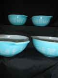 Great collection of Pyrex and Corning ware