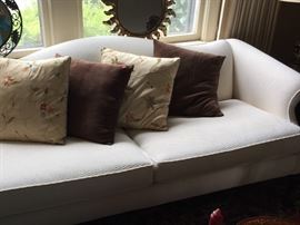 Beautiful white Huntington sofa in EUC -- no stains.