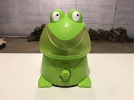 Freddie the Frog humidifier Crane Ultrasonic Cool Mist Humidifier