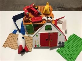 Playmobil 1.2.3 Large Farm and Moon Rocket
