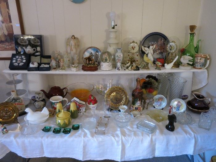 Hummel Tea Set, Nesting Hen, Anniversary Clocks, Vintage Glassware