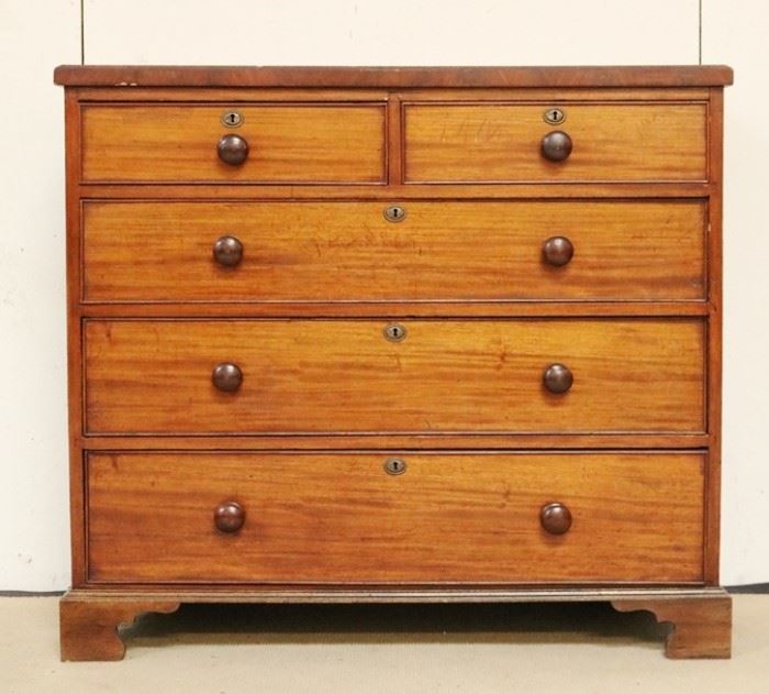 c1900 mahogany chest of drawers