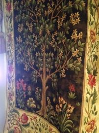 Lovely tree wall tapestry