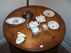 MARQUETRY LAMP TABLE & SMALLS