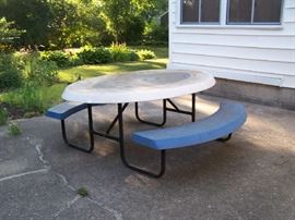 FIBERGLASS PICNIC TABLE